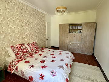 Gesamte Unterkunft zur Miete in Marseille - Foto 9 : Schlafzimmer-9