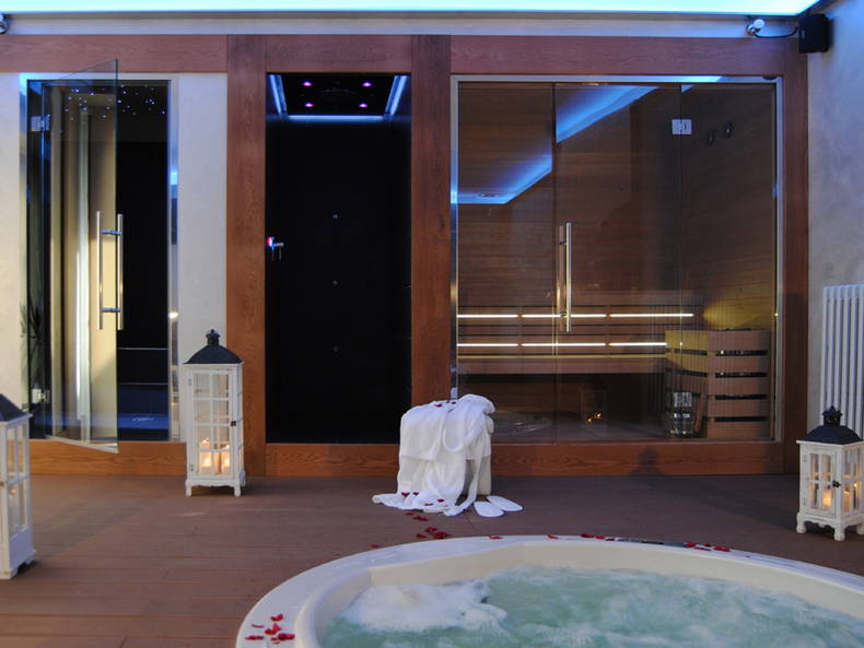 Entire Home Garbelletto 206025-4