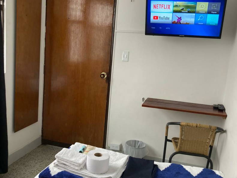 Quedarse En Casa Medellín 235860-3