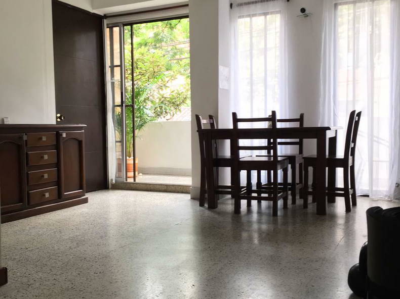 Quedarse En Casa Medellín 235860-5