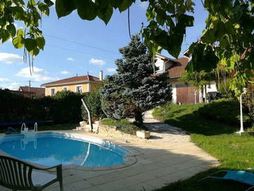 Shared Accommodation Frontonas 267143-2