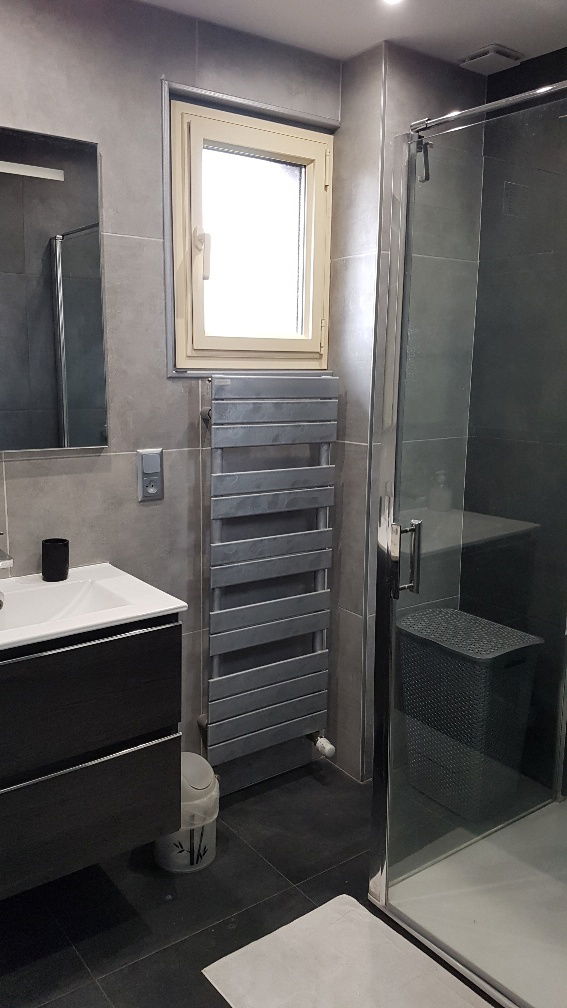 Homestay Cranves-Sales 257293