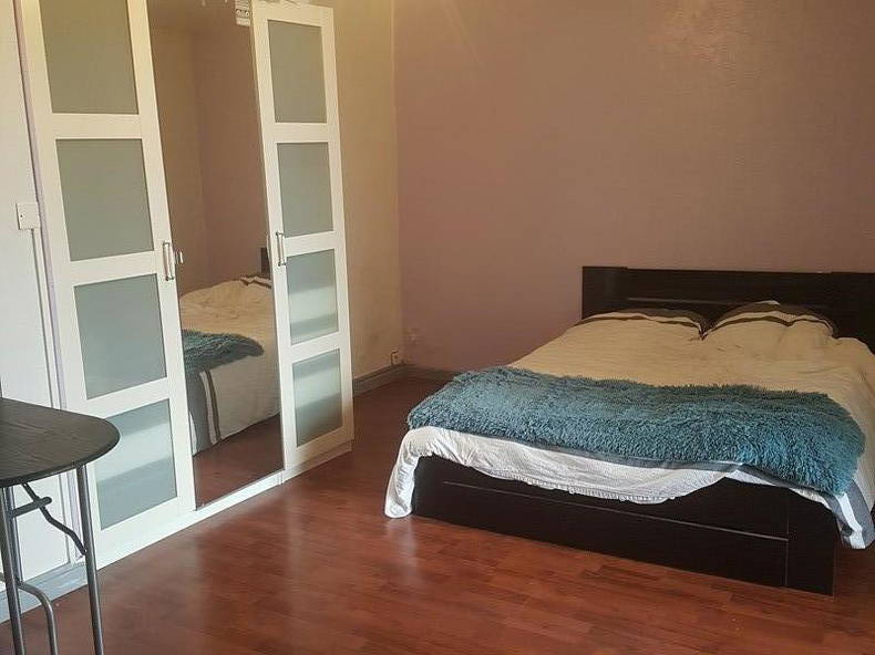 Colocation Grilly 155572-3