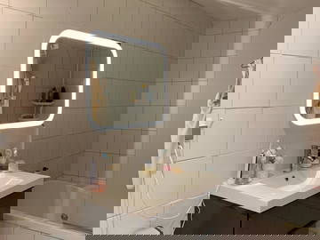 Colocation Grilly 155572-6