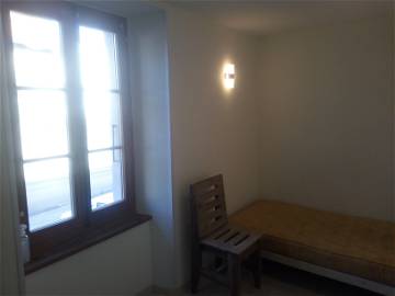 Room For Rent Cuarny 251904