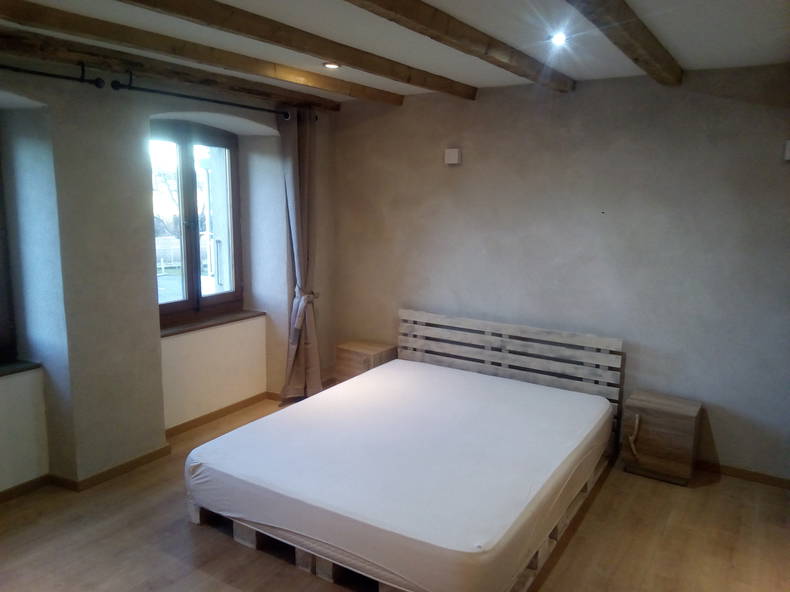 Colocation Cuarny 256538-1