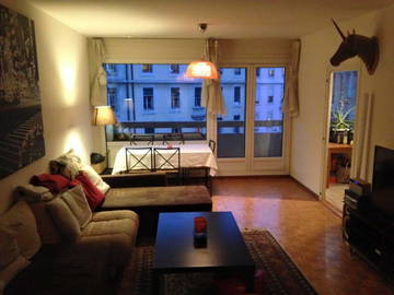 Roomlala | Room - 4-room apartment, Plainpalais