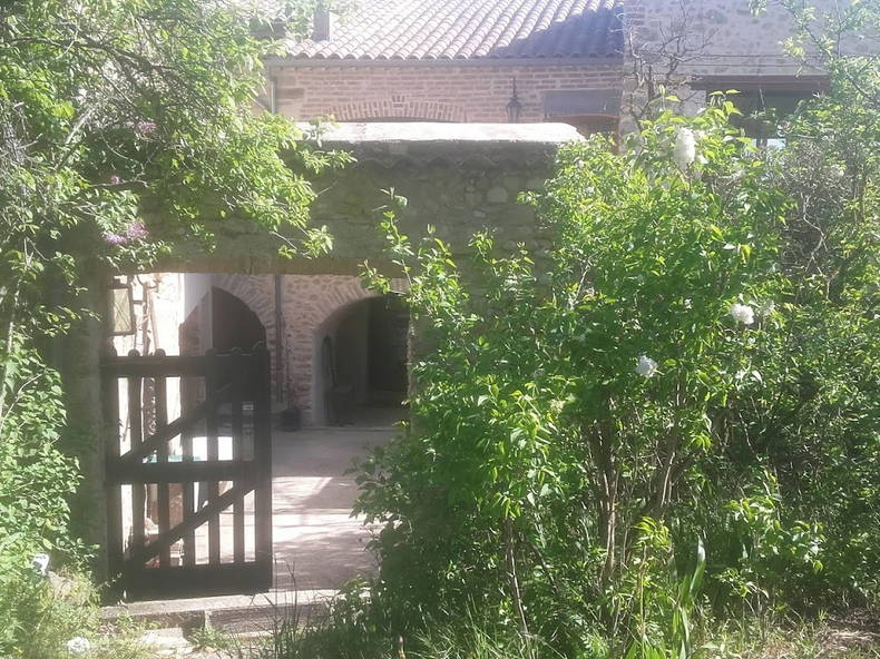 Chambre Chez L'habitant Les Mages 248410-2