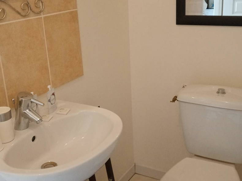 Habitaciones De Huéspedes Montépilloy 112066-3