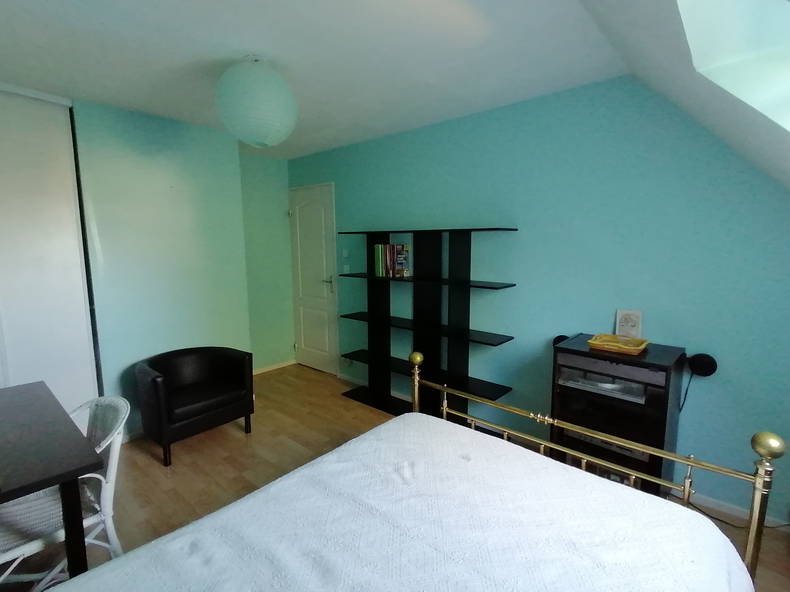 Homestay Combs-la-Ville 237227-4