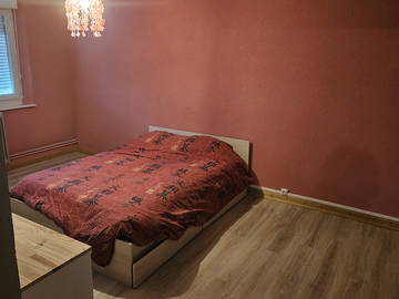 Room For Rent Bonnevaux 350657