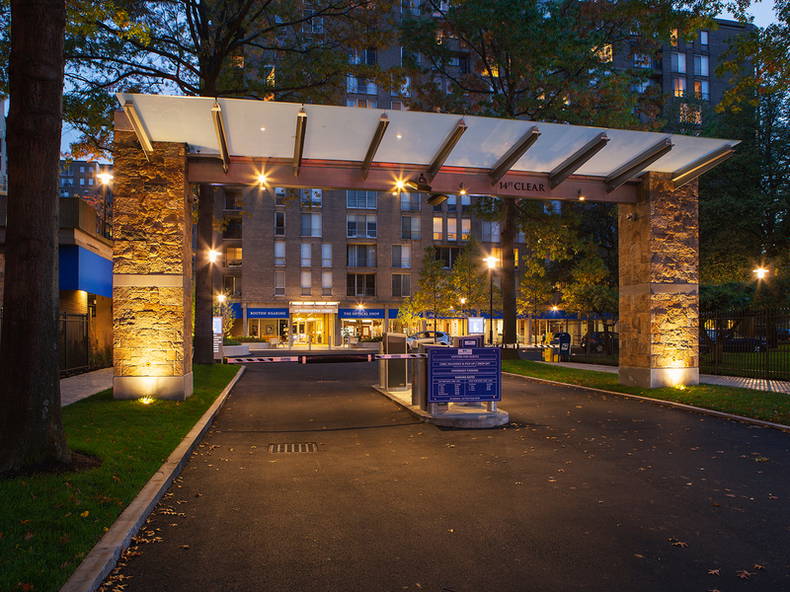 Kolokation Brookline 111240-1