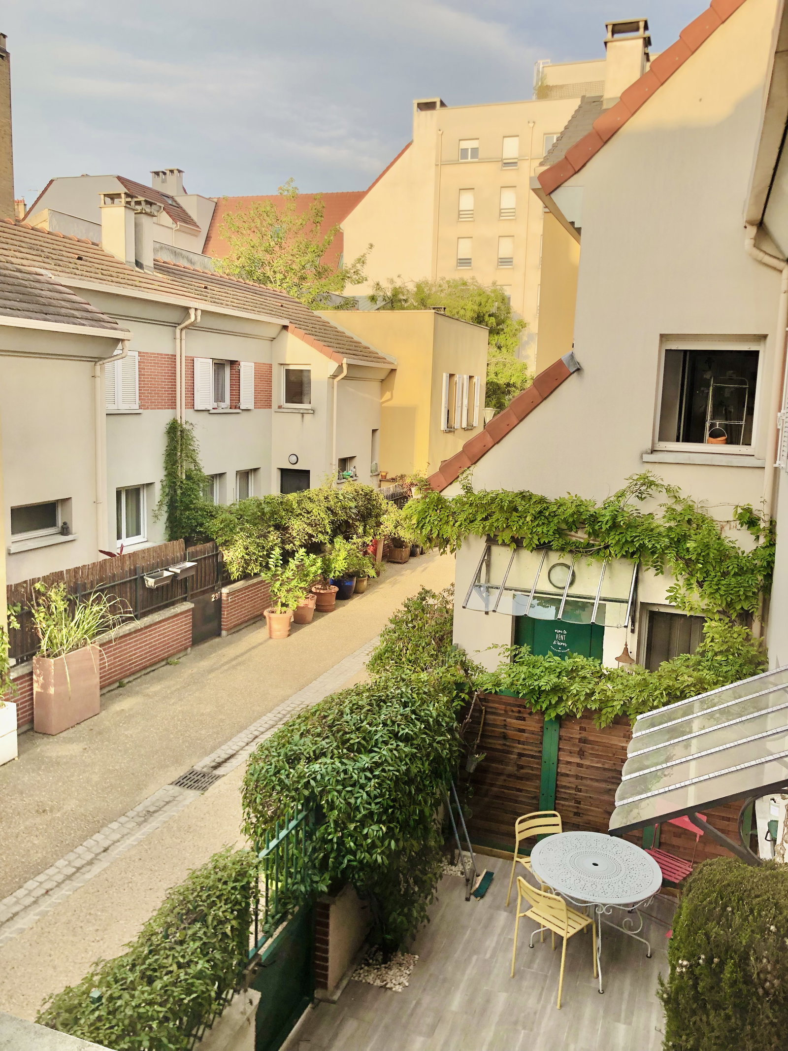 Homestay Saint-Ouen-sur-Seine 670694