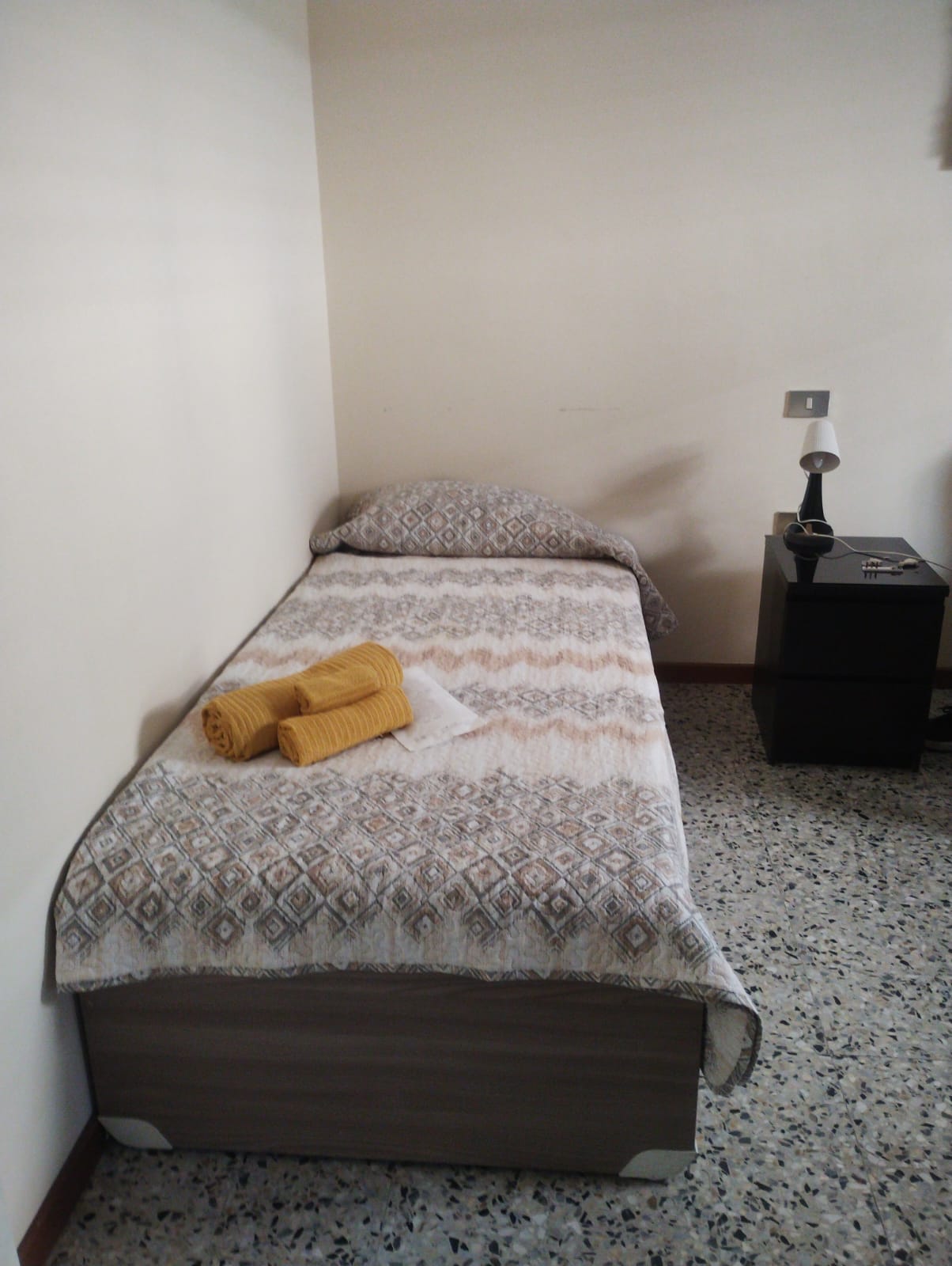Homestay Voghera 501005