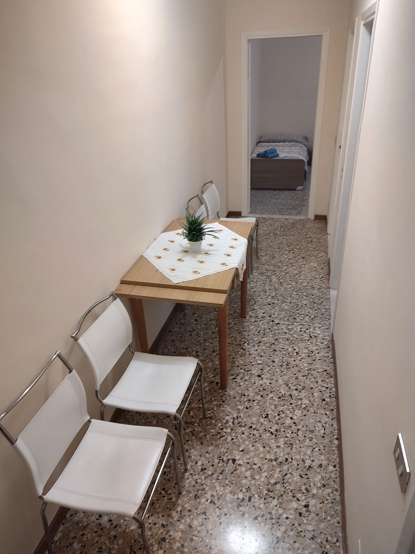 Homestay Voghera 501005