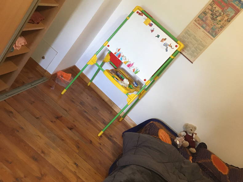 Kolokation Boisset-Saint-Priest 252133-3