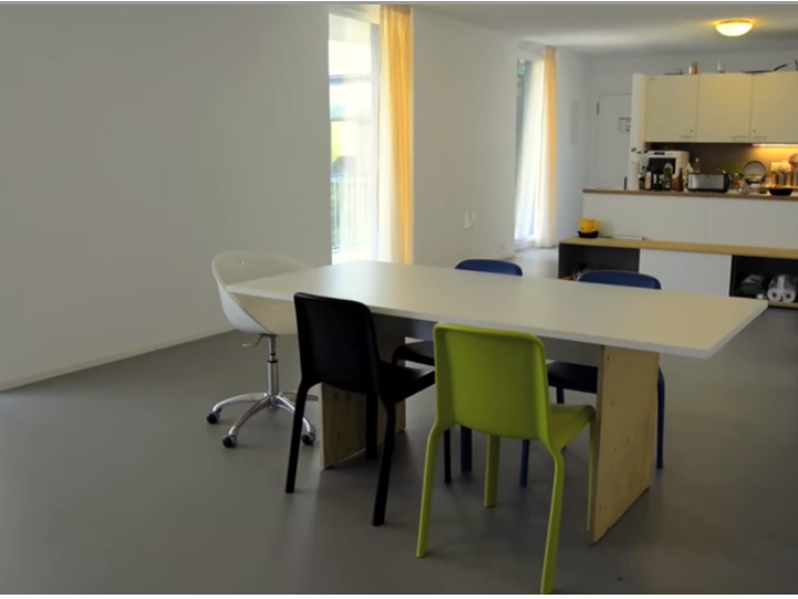 Quedarse En Casa Ecublens 204206-3