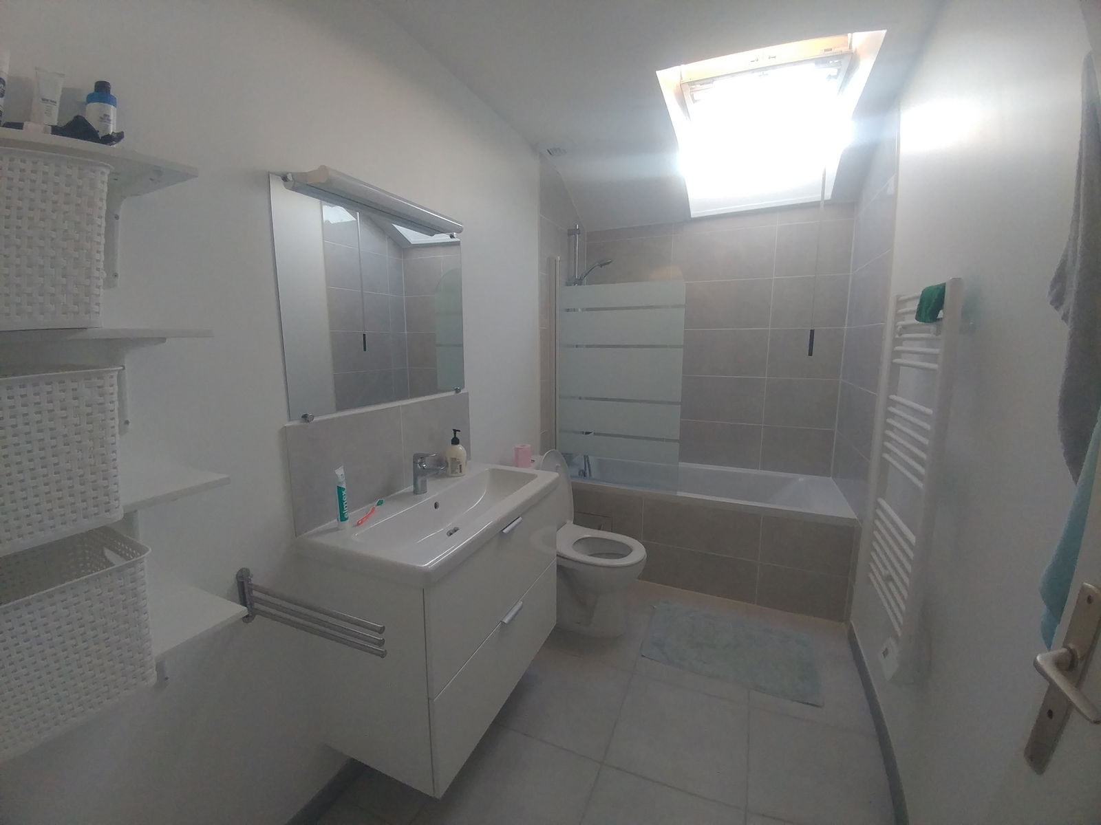 Homestay Stains 257249