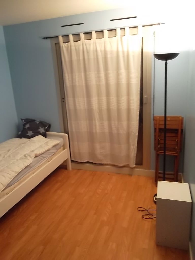 Homestay Courbevoie 25706