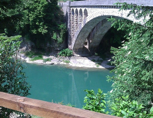 Homestay Yenne 43806