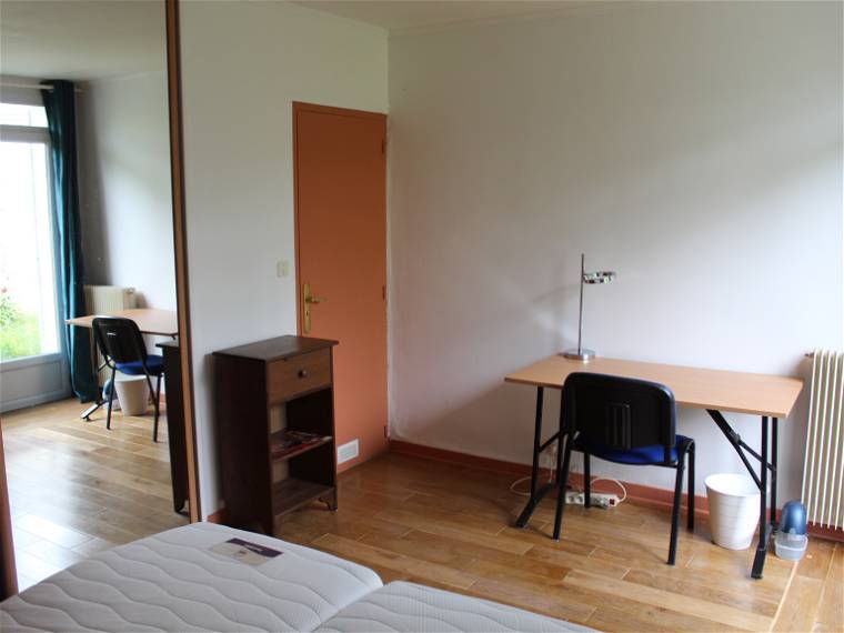 Homestay Angers 48107