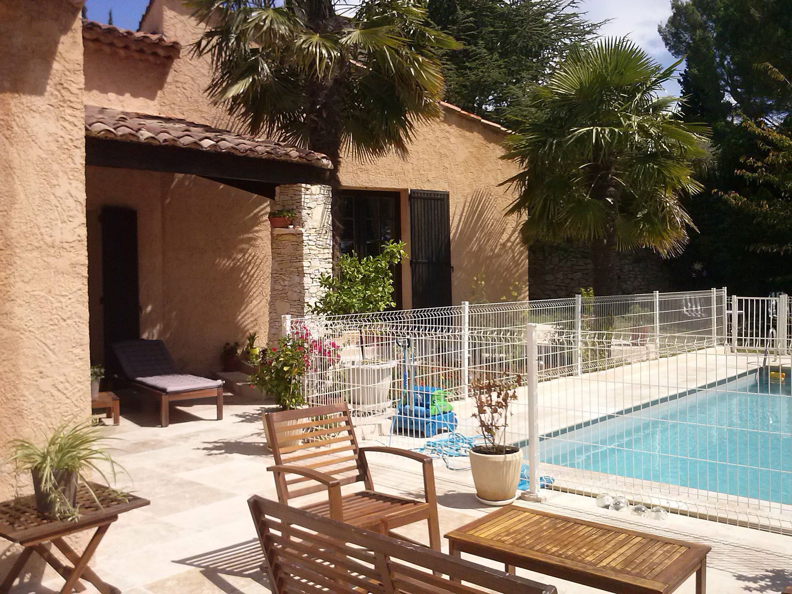 Homestay Venelles 64468