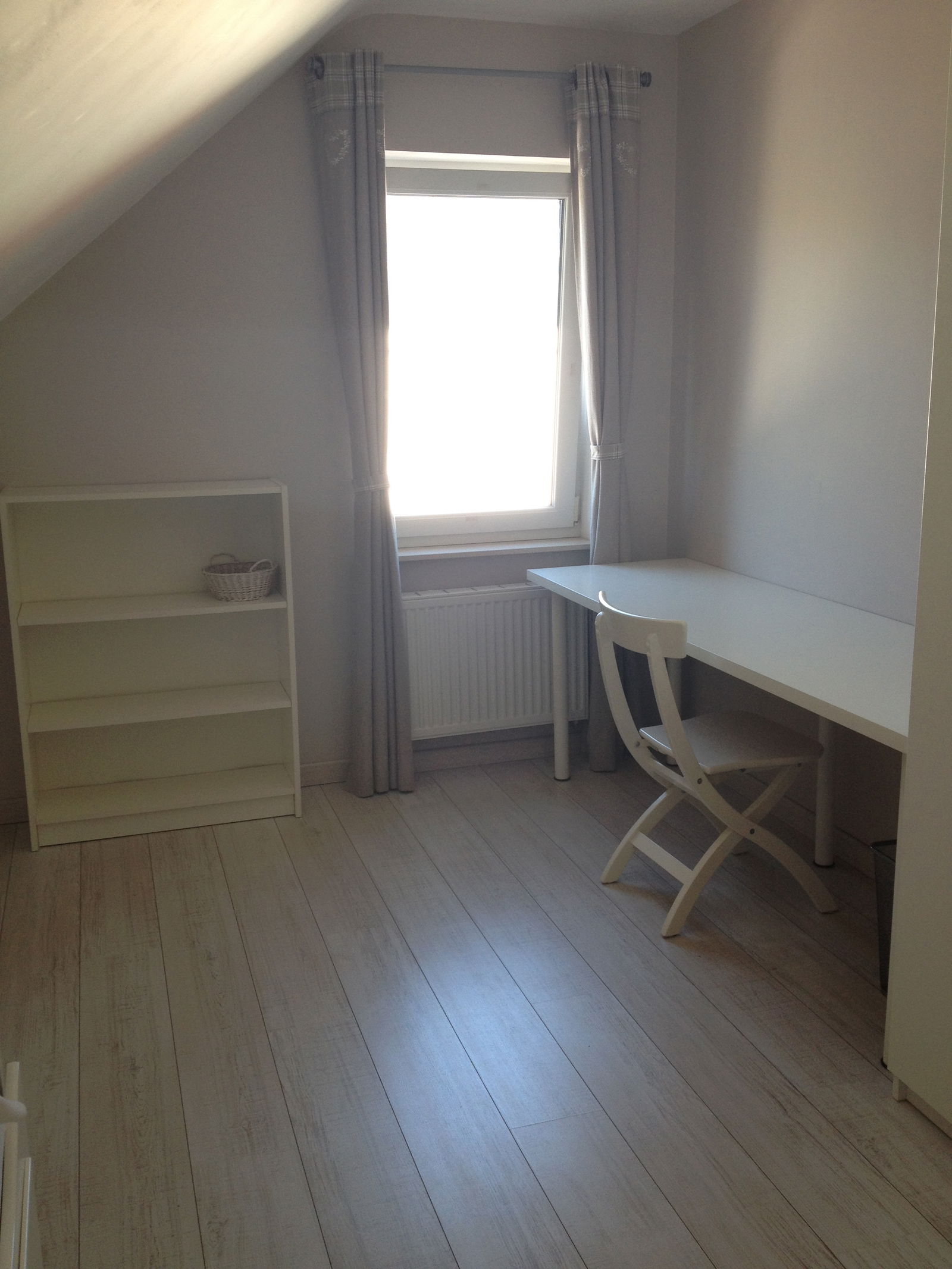 Homestay Courcelles 83870