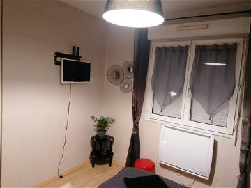 Room For Rent Sallebœuf 119354