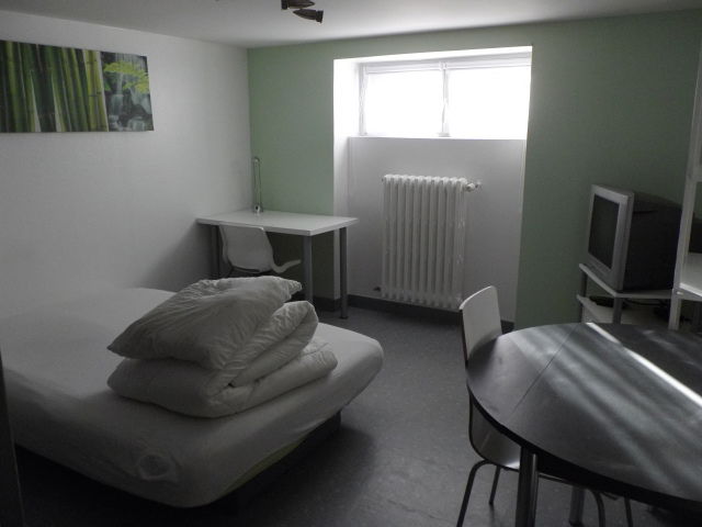 Homestay Angers 145600