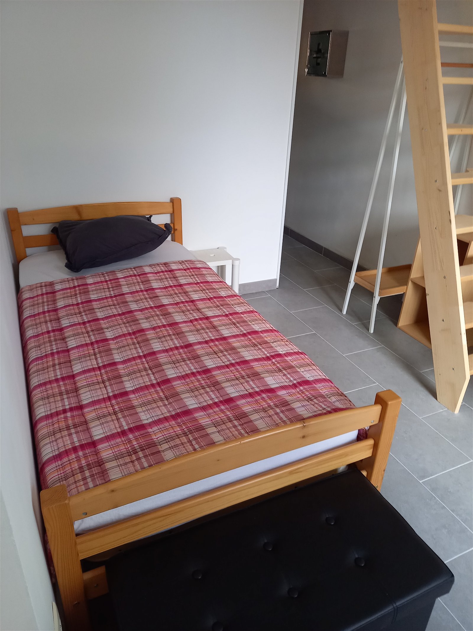Homestay Meyzieu 244503