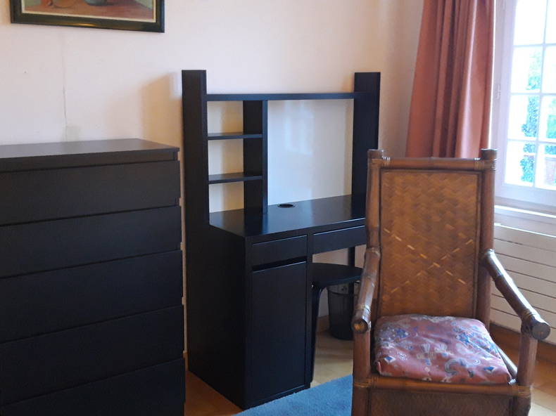 Kolokation Combs-la-Ville 248479-2