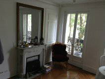 Roomlala | Room for rent at the foot of Montmartre