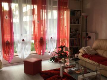 Room For Rent Valence 25670