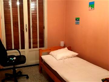 Roomlala | Room For Rent Avignon