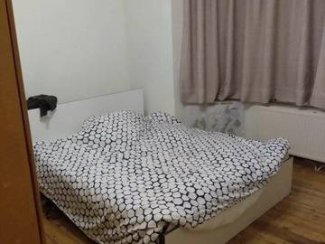 Roomlala | Room for rent between Brussels center and ULB