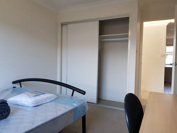 Room For Rent Currans Hill 182095