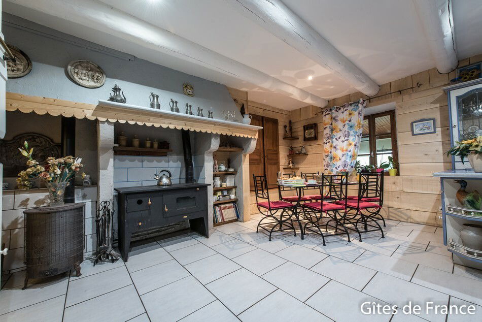 Bed And Breakfast Vernet-la-Varenne 93880