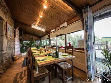 Chambre D'hôte Vernet-La-Varenne 93880-7