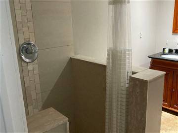 Homestay Mississauga 241374-4