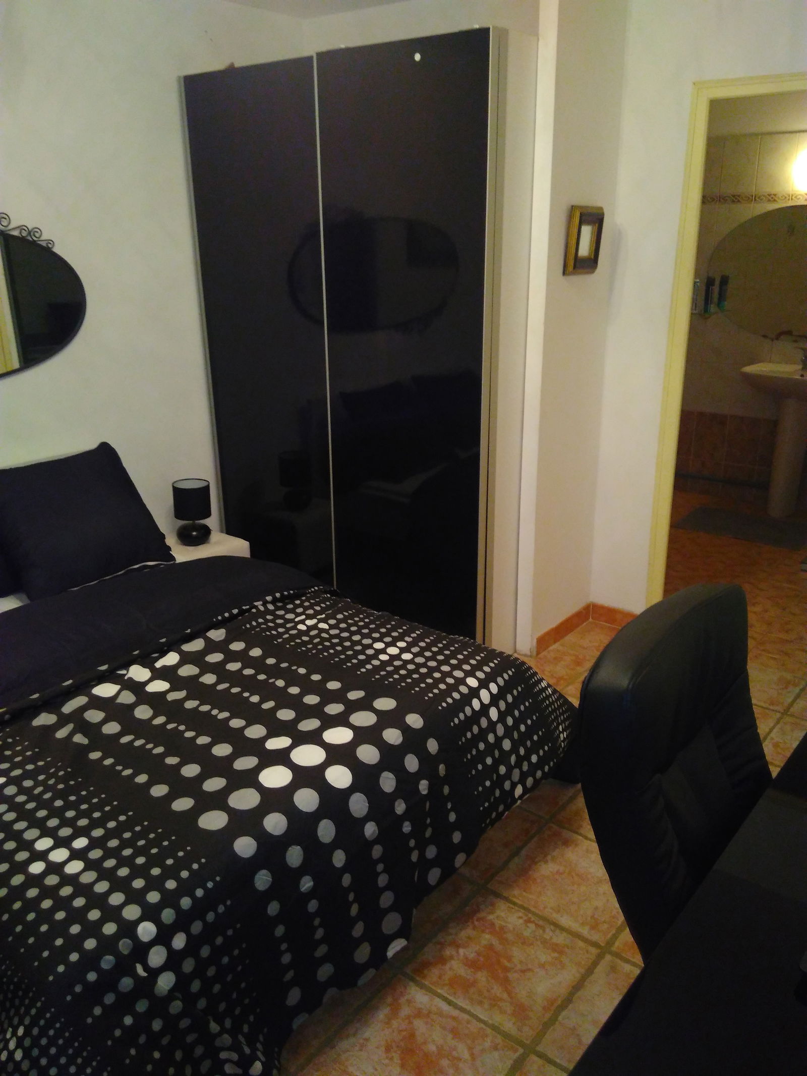 Homestay Saint-Geniès-de-Comolas 141152