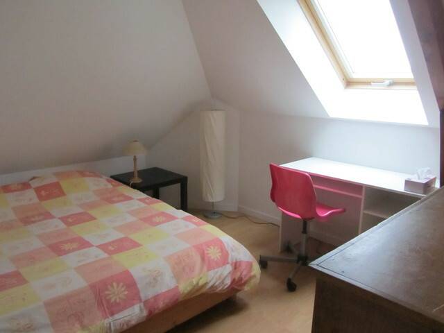 Homestay Caen 60825-1