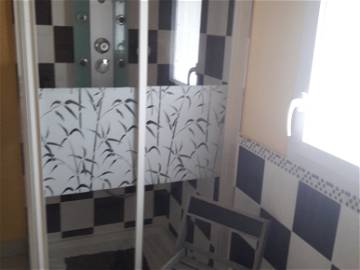 Room For Rent Le Malesherbois 95985