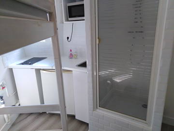 Logement entier à louer à Paris - autre pièce-9