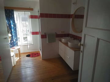 Chambre À Louer Court-Saint-Étienne 65034