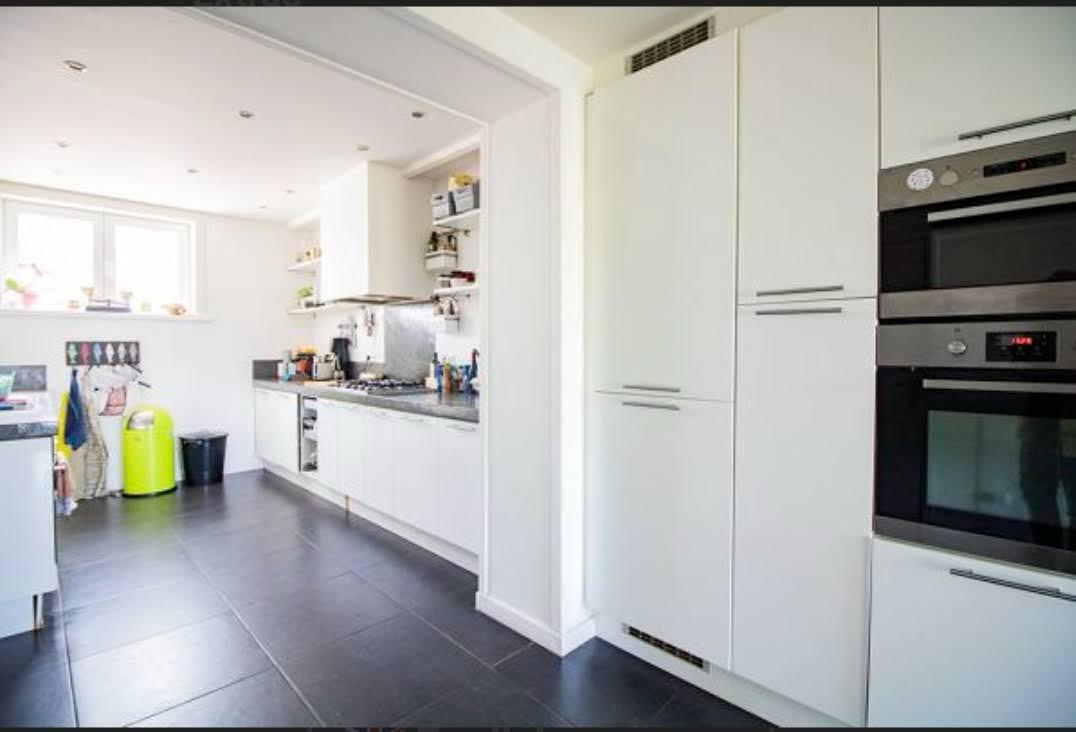 Homestay Lasne 595094