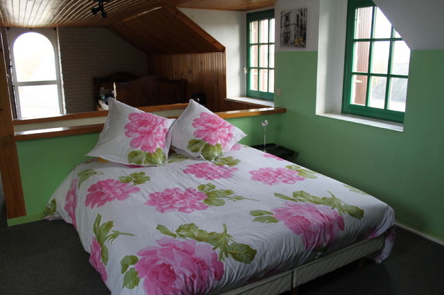 Homestay Laval 48546