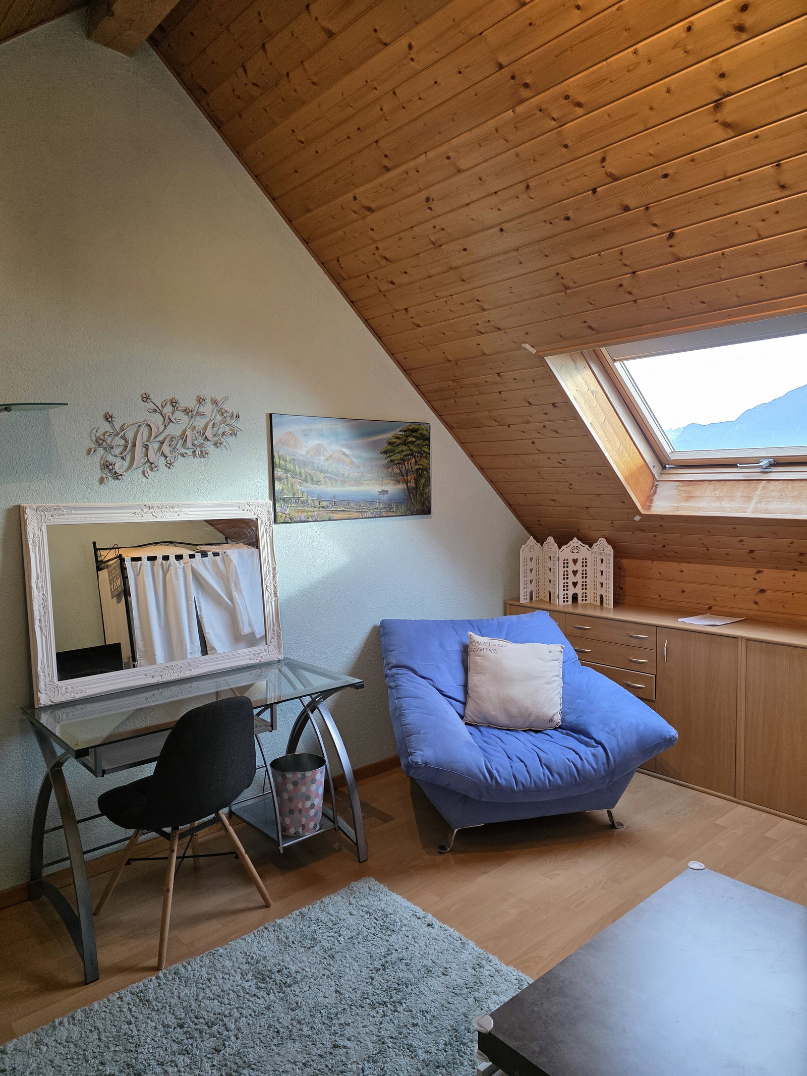 Homestay Corseaux 630310