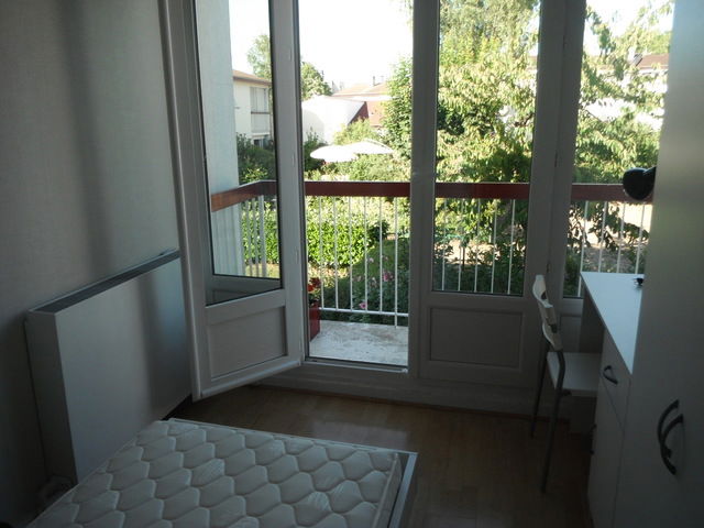 Homestay Cergy 53985