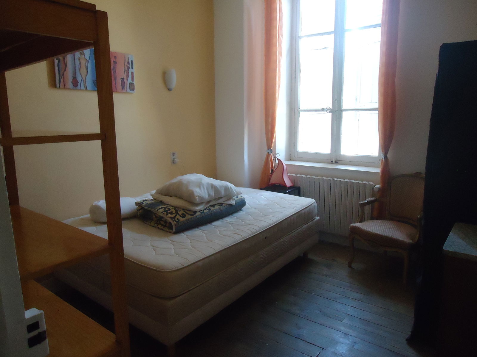 Homestay Corbelin 64424