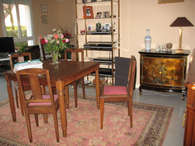 Homestay Pau 96725